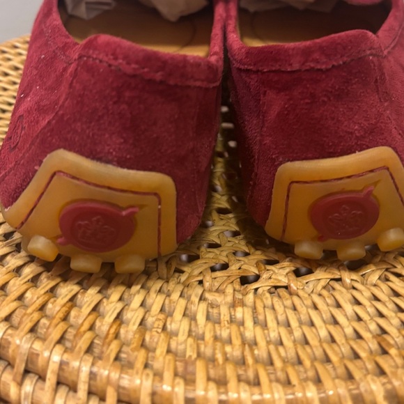 Born Burgundy Suede Loafers •Slip-on•8.5•preppy•casual•quiet luxury•scandi style - Picture 6 of 16